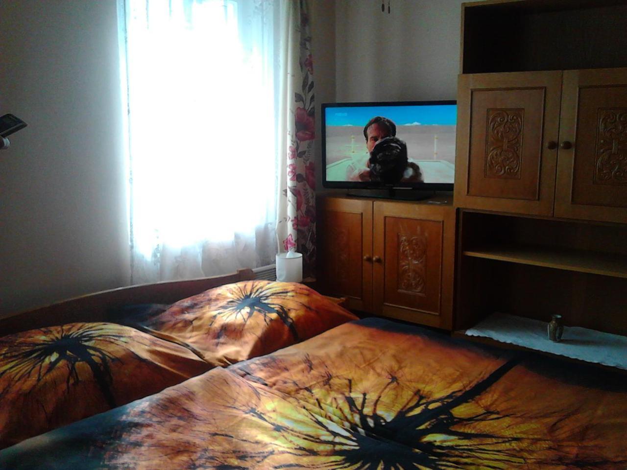 Jiretinska Chaloupka Appartement Jiřetín pod Jedlovou Buitenkant foto