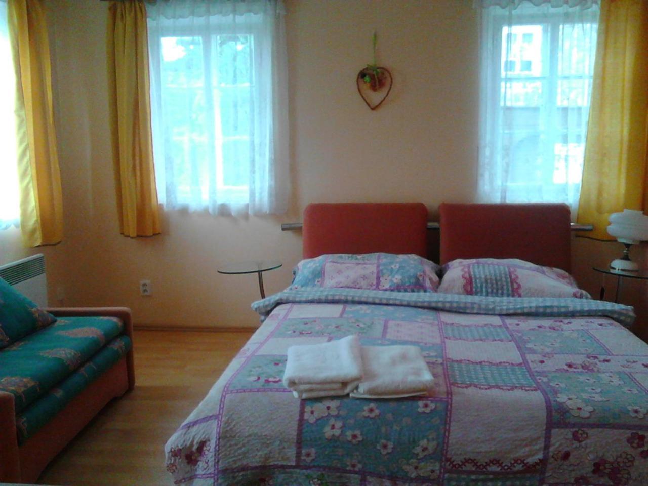 Jiretinska Chaloupka Appartement Jiřetín pod Jedlovou Buitenkant foto